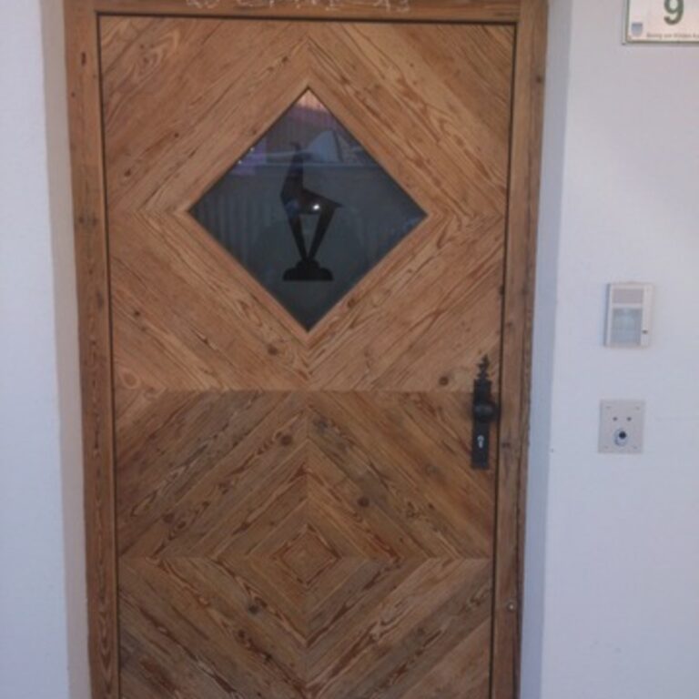 Türe von Mk Tischlerei Manfred Kraxenberger GmbH