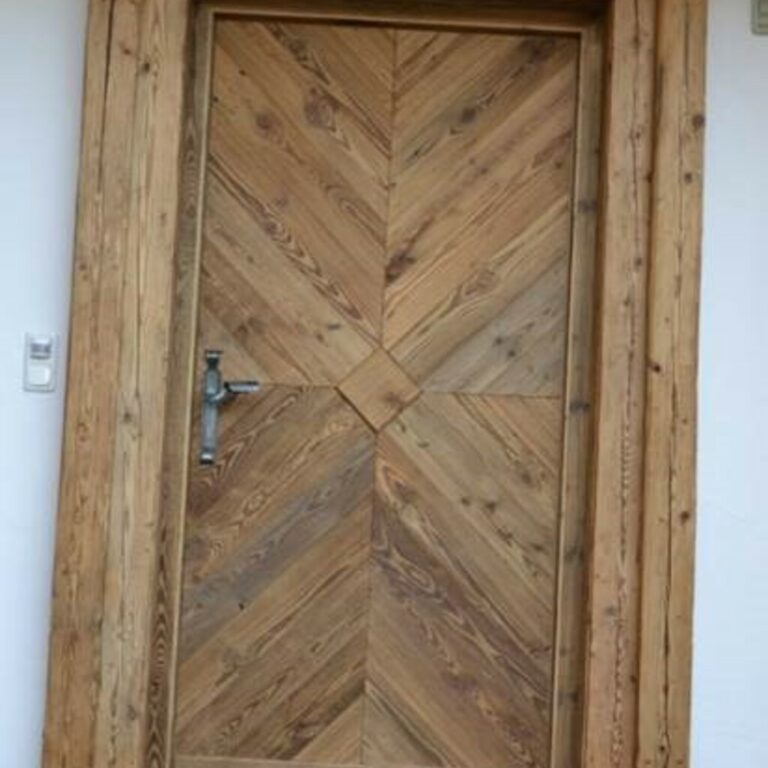 Türe von Mk Tischlerei Manfred Kraxenberger GmbH