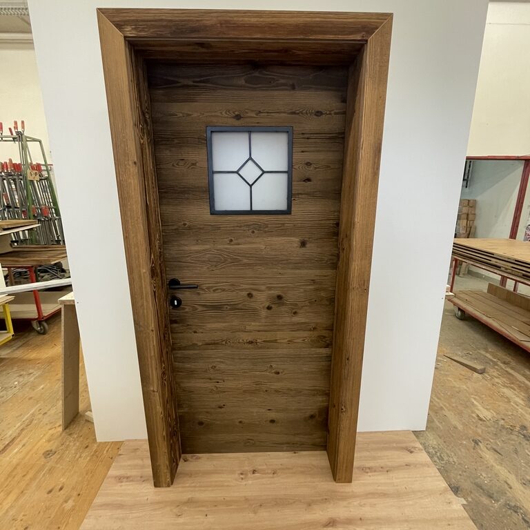 Türe von Mk Tischlerei Manfred Kraxenberger GmbH