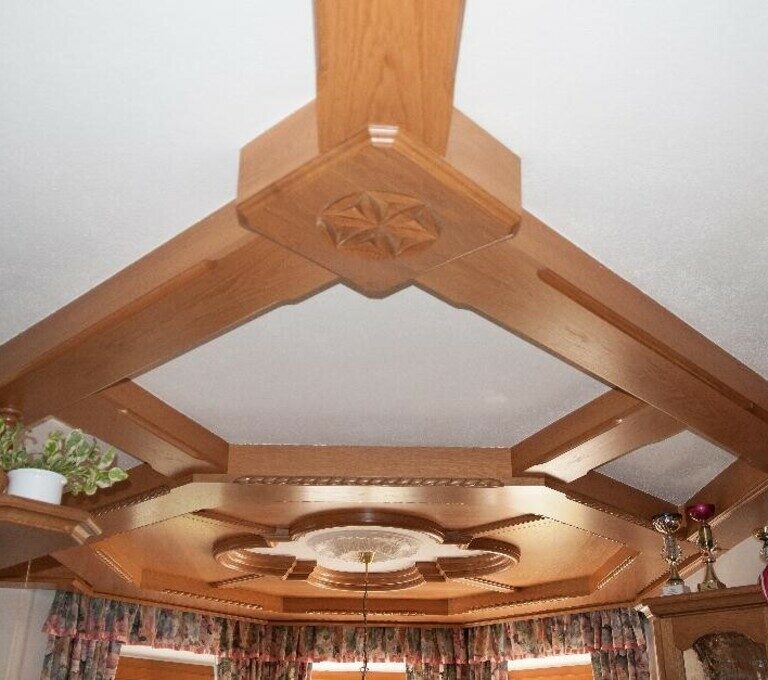Deckendesign von Mk Tischlerei Manfred Kraxenberger GmbH